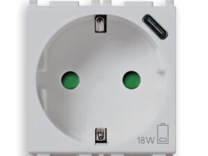 2P+E 16A SIGURNA Utičnica+USB C 18W Srebrna