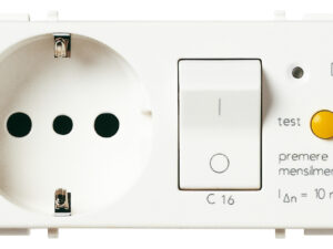 2P+E 16A P30 utičnica +C16 RCBO bijela