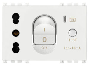 2P+E 16A P17/11 utičnica +C16 RCBO bijela