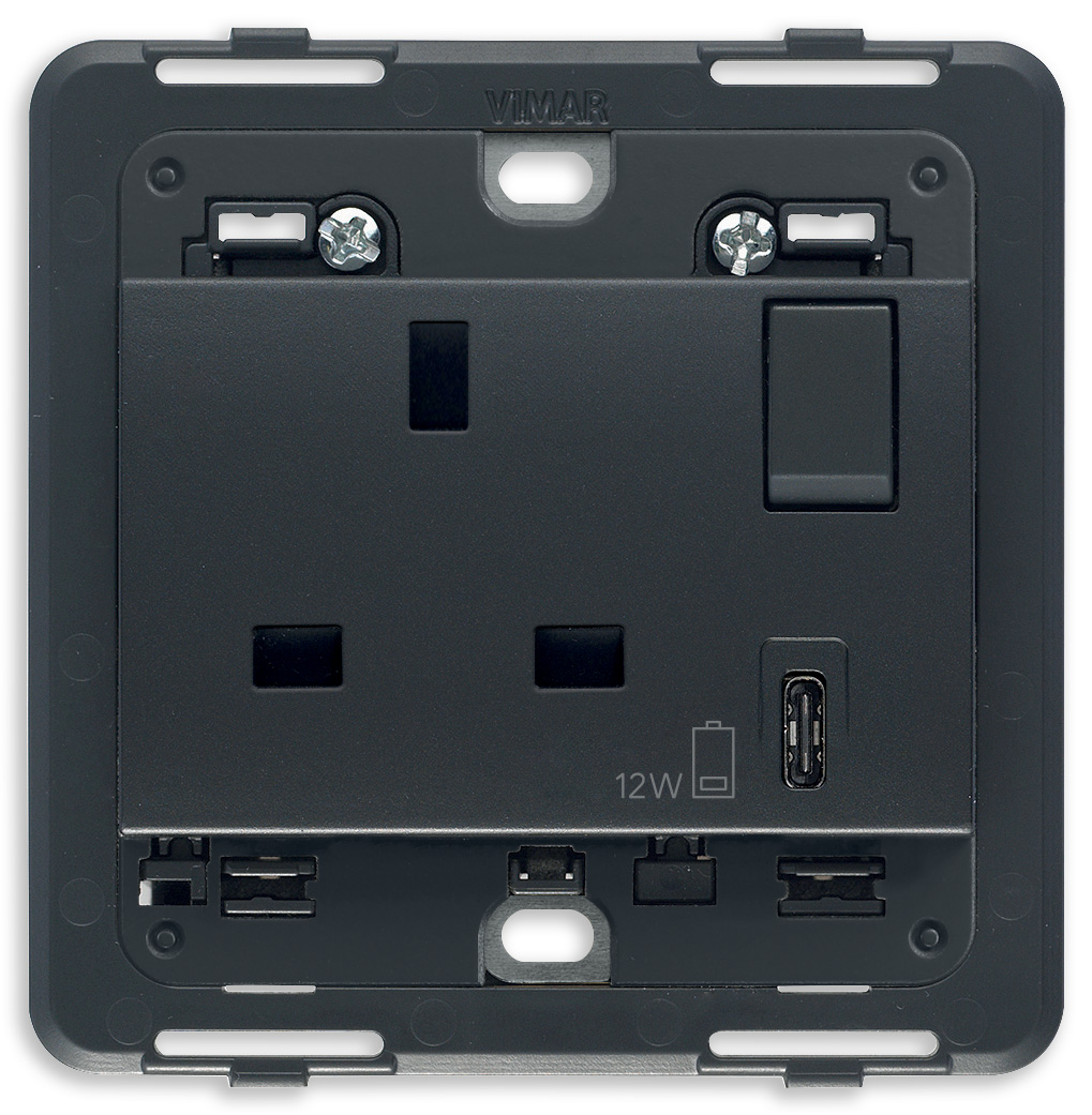 2P+E13ABS utičnica+prekidač+C-USB siva