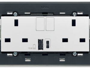 2 2P+E13ABS utičnica+prekidač+A/C-USB bijela